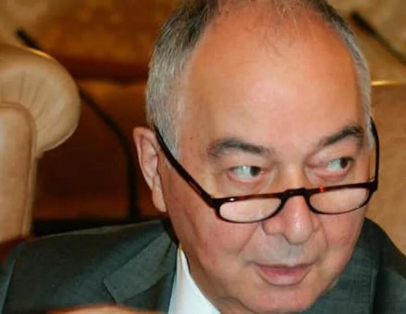 Доку гапурович. Доку гапурович завгаев. доку завгаев чечня. ахмед гапурович завгаев. доку завгаев 1990.