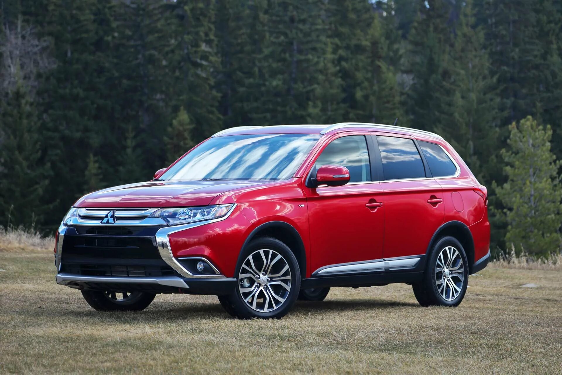 Mitsubishi outlander 2015 год. Mitsubishi Outlander 2016. Митсубиси Аутлендер 2016. Mitsubishi Outlander gt 2017. Mitsubishi Outlander 2016 gt.