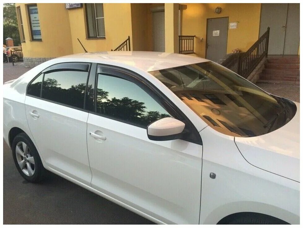 дефлекторы окон шкода. дефлектор окон шкода фабия 2011. дефлекторы окон шкода. Vag 5eu077655 дефлекторы. ветровики шкода рапид 2021.