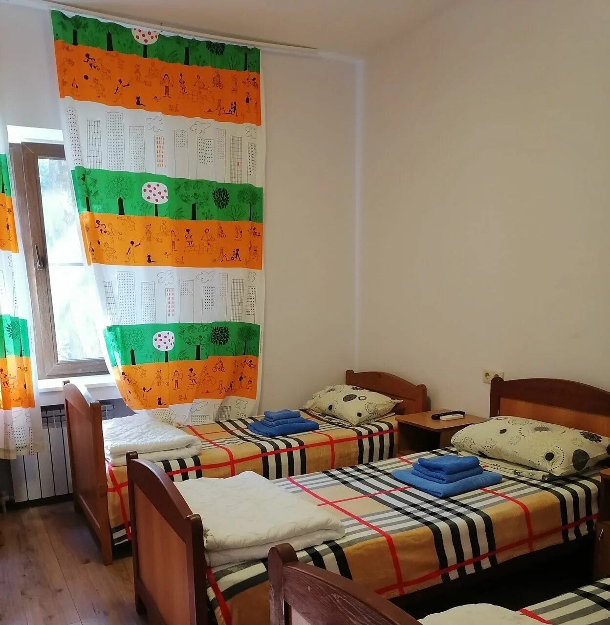 Лагерь планета английского кабардинка. English planet лагерь подмосковье. Next camp на базе санатория зеленый городок 2 корпус. Планета английский зеленый городок. Детский лагерь для взрослых москва.