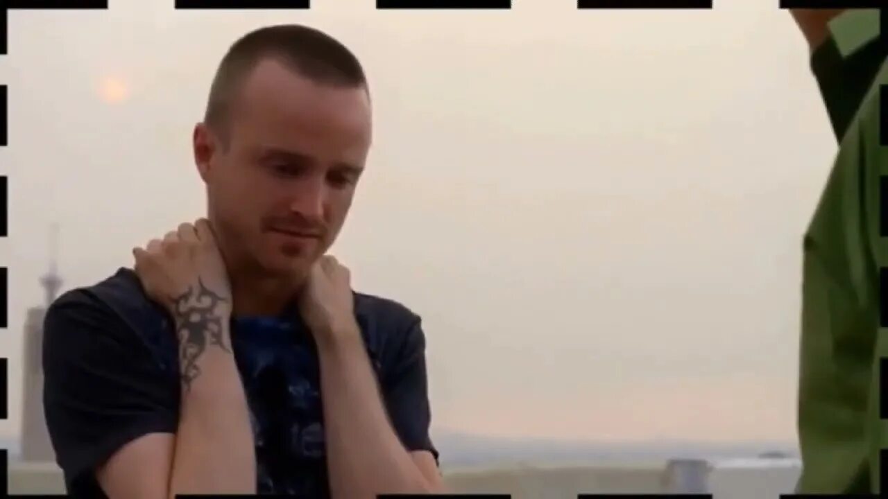 Тату jesse pinkman. Татуировка джесси пинкмана. Тату пинкман. Jesse pinkman tattoo. Тату пинкман.