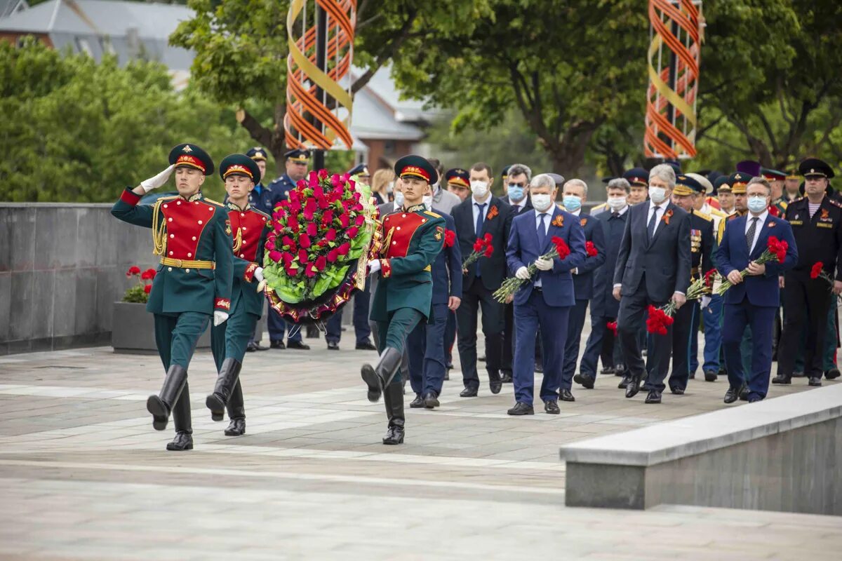 1 6 мая праздник. Военный ритуал. Воинские ритуалы. Ритуал проведение военных парадов. Военные ритуалы Российской армии.