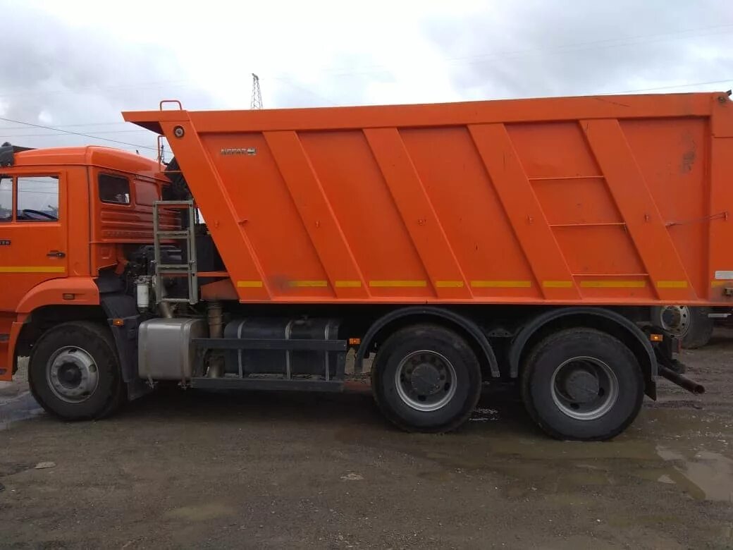 Камаз 740622. Самосвалы 43. Самосвал ивеко 4х4. Камаз самосвал 2016 года. Ивеко самосвал 6х4.