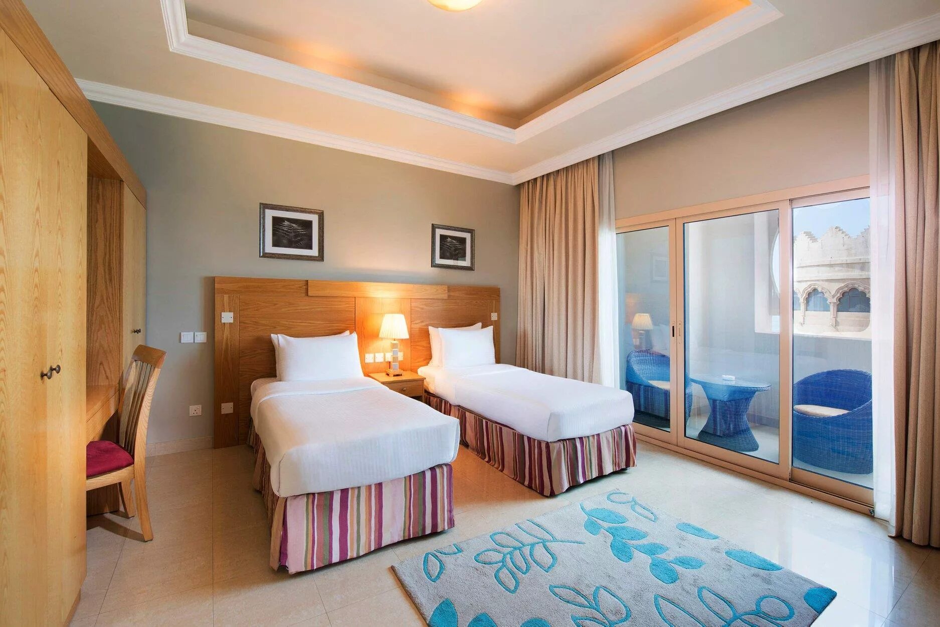 Al hamra residence hotel 5*. Оаэ,рас-эль-хайма,al hamra residence. Аль хайма резиденс виладж. Отель хамра резиденс в рас. Отель хамра резиденс в рас.