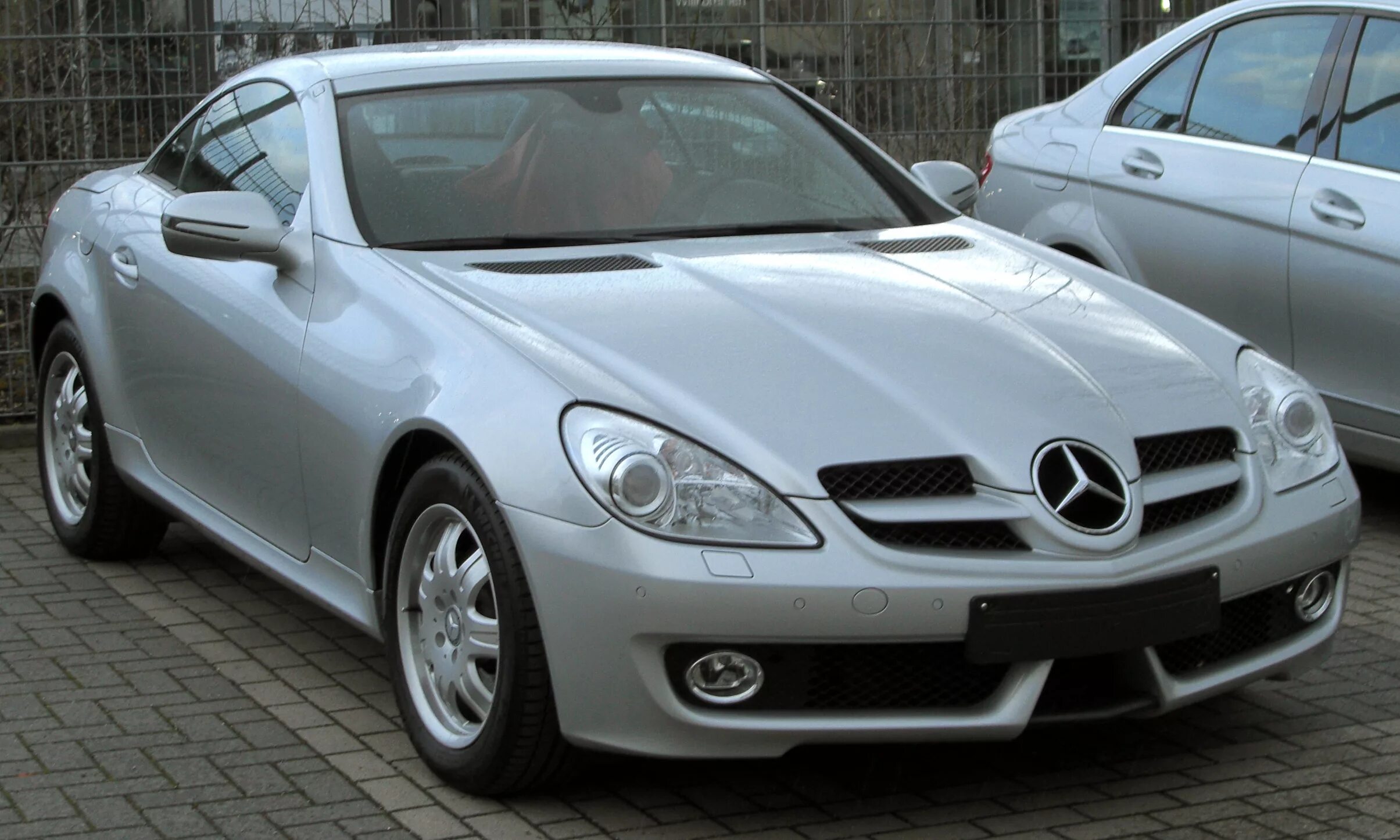 Mercedes-benz slk-class r171. Slk r171 белый. Мерседес slk 171. Мерседес slk 171. Mercedes benz slk 2008.