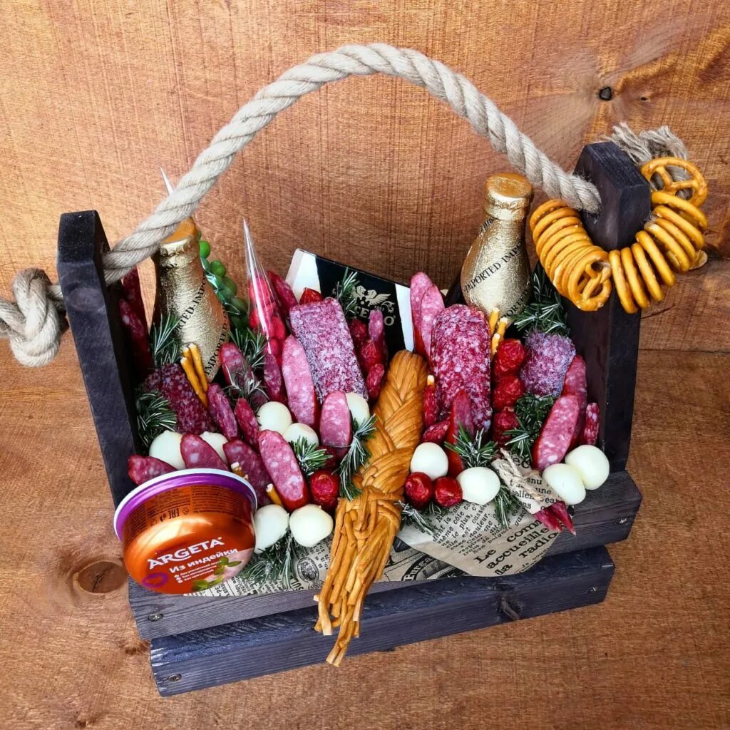 букет для мужчины из продуктов. съедобные букеты для мужчин. мужской букет. съедобные букеты для мужчин. букет для мужчины из продуктов.