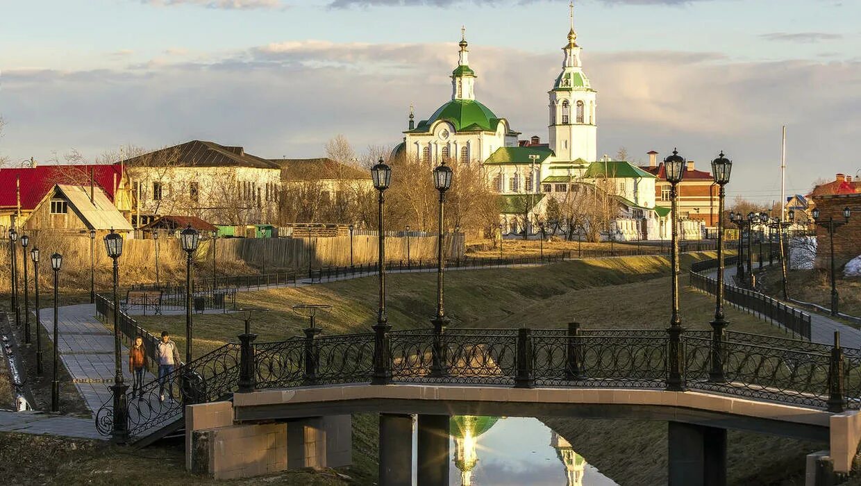 Hh тобольск. Г тобольск тюменской области. тобол кремль. тобол город тюмень. левый берег тобольск.