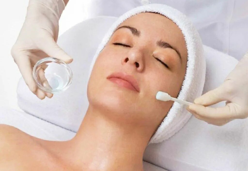 Химические пилинги для лица. Pour peel. Пилинг кожи. Космотерос профессиональная косметика. Химический пилинг.