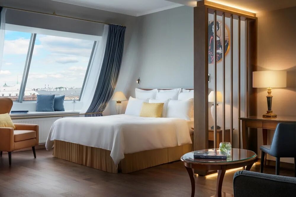 Почтамтская 4 отель ренессанс. Гостиница ренессанс почтамтская 4. Ренессанс санкт петербург отзывы. Ренессанс санкт-петербург балтик. Астория маркизы.