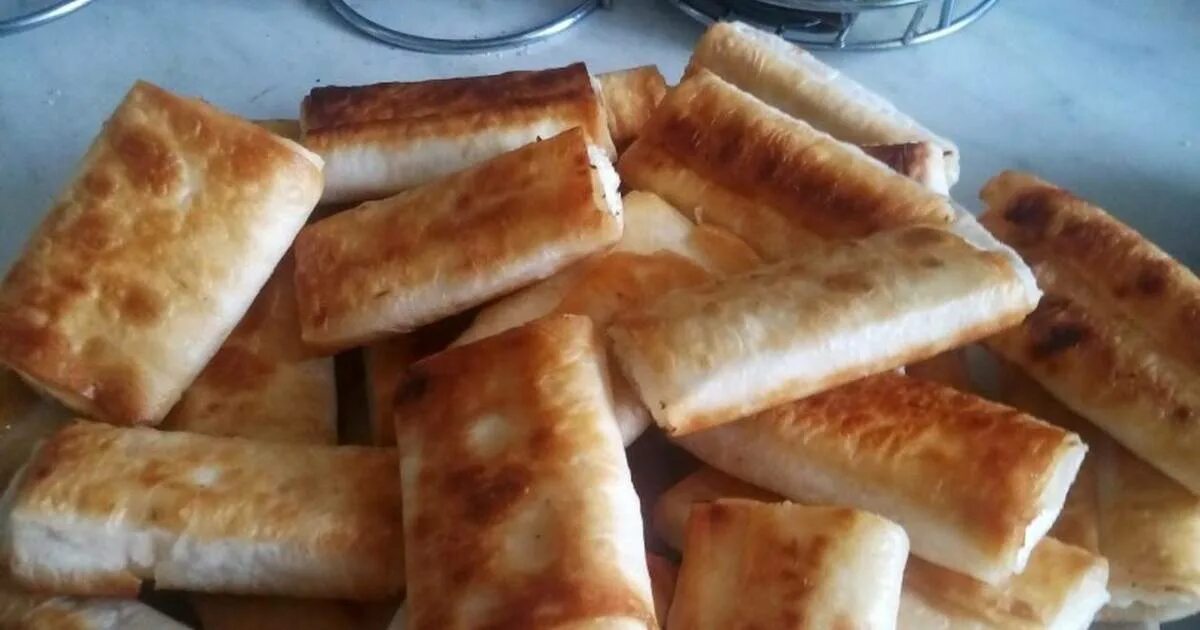 лаваш с брынзой