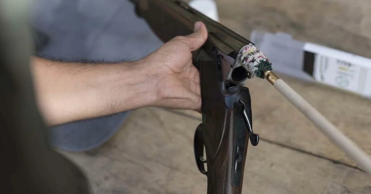 После стрельбы. Школа казань 175 казань стрельба. Школа 175 после стрельбы. После стрельбы. После стрельбы.