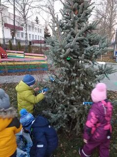 Провожаем елочку в детском саду