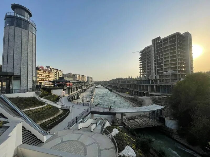 река барнаулка 2023. набережная южный город самара. квартал атмосфера южный город самара. астрахань набережная волги. южная набережная 1.