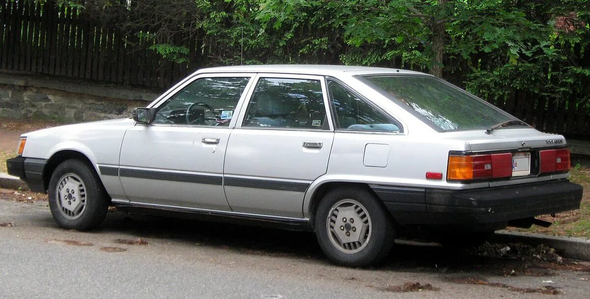 Японская камри 80. Toyota camry v10 1983. toyota camry 1982. тойота камри 1983 года. тойота камри 1986.
