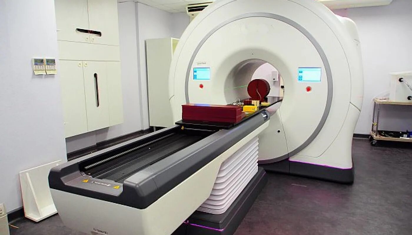 Магнитно-резонансная томография Скандинавия. Томотерапия циклотрон. Accuray кт. Томотерапия эффект.