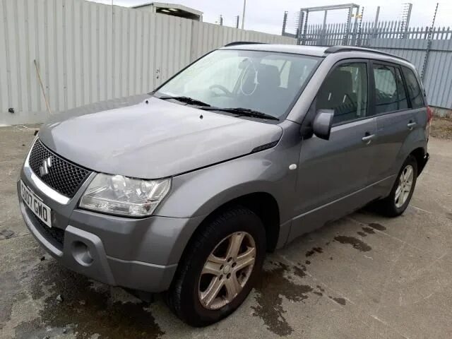 Suzuki grand vitara 2005 2015