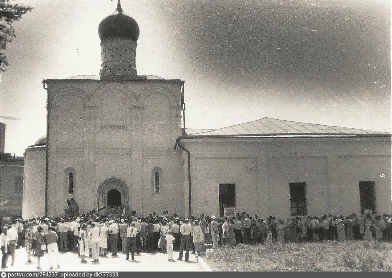 Богородицы в старом симонове. Храм старое симоново рождества пресвятой. храм пресвятой богородицы в старом симонове. церковь рождества пресвятой богородицы в старом симонове в москве. храм рождества богородицы в старом симонове реконструкция.