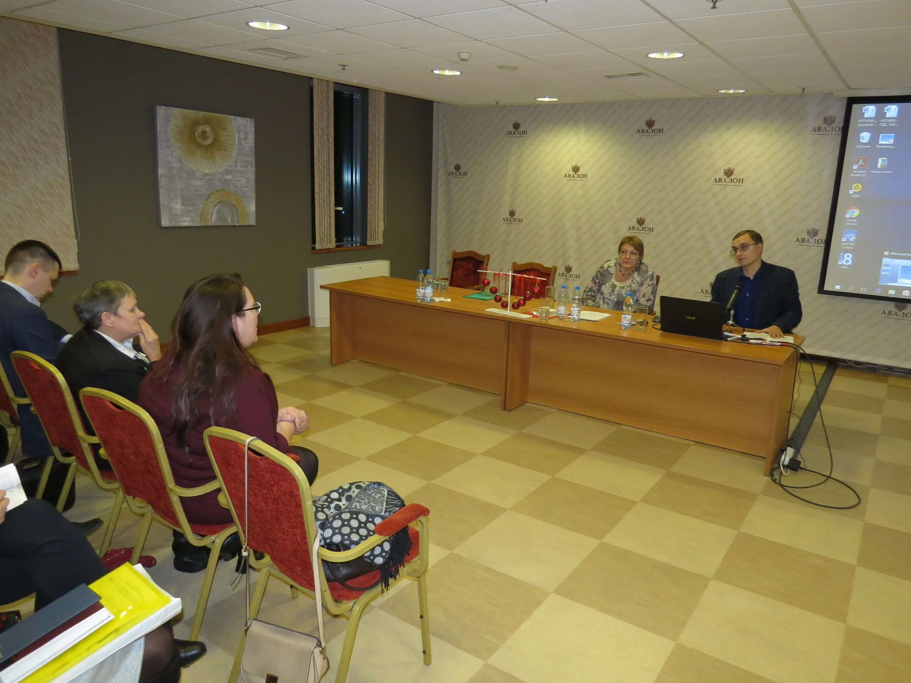 нотариусы сагина елена. смиренская елена витальевна волгоград. юридические организации сыктывкар. нотариальная палата республики коми баглаев. нотариусы сытник ольга.