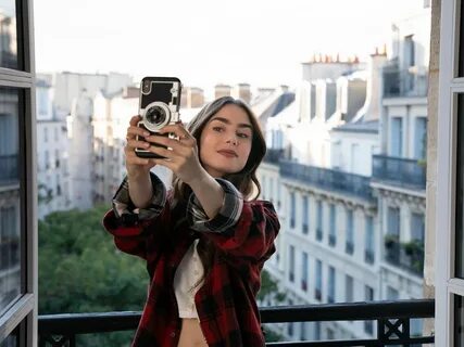 Watch emily in paris