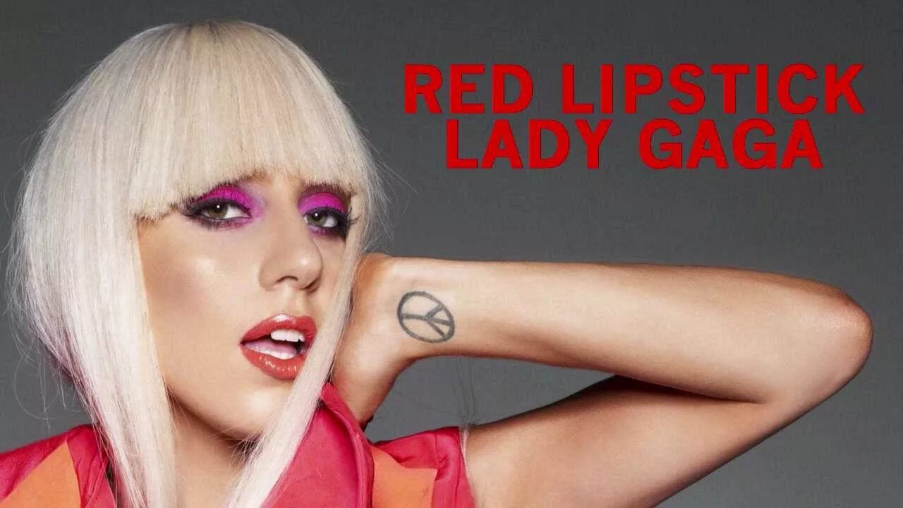 Песня губная помада. Помада леди Гага. Lady Gaga Reding. Леди Гага цвет красной помады. Pink Lipstick платье.