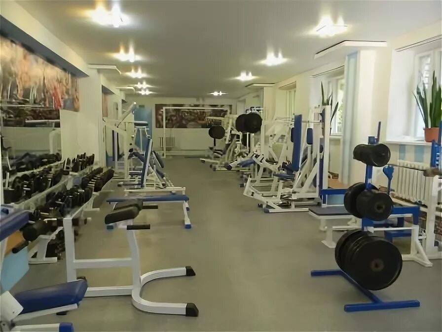 Тренажерный зал динамо чебоксары. Тренажерный динамо. Тренажерный динамо. Тренажерный динамо. Тренажерный динамо.