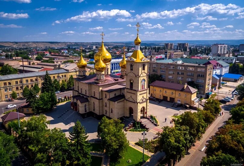 Теле черкесск. Церковь в Черкесске Николая Чудотворца. Г. Черкесск Церковь Николая Чудотворца.