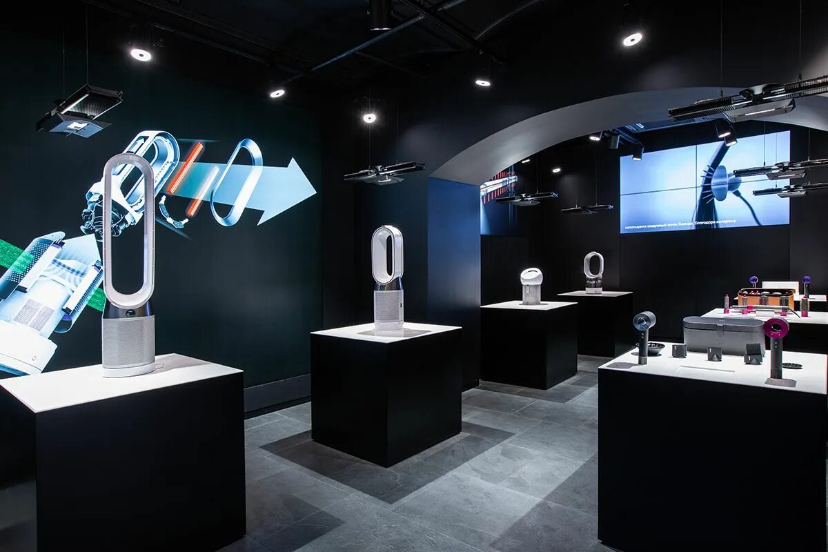 Корнер дайсон. Европейский dyson. Dyson стенды. Магазин дайсон. Магазин дайсон в москве адреса.