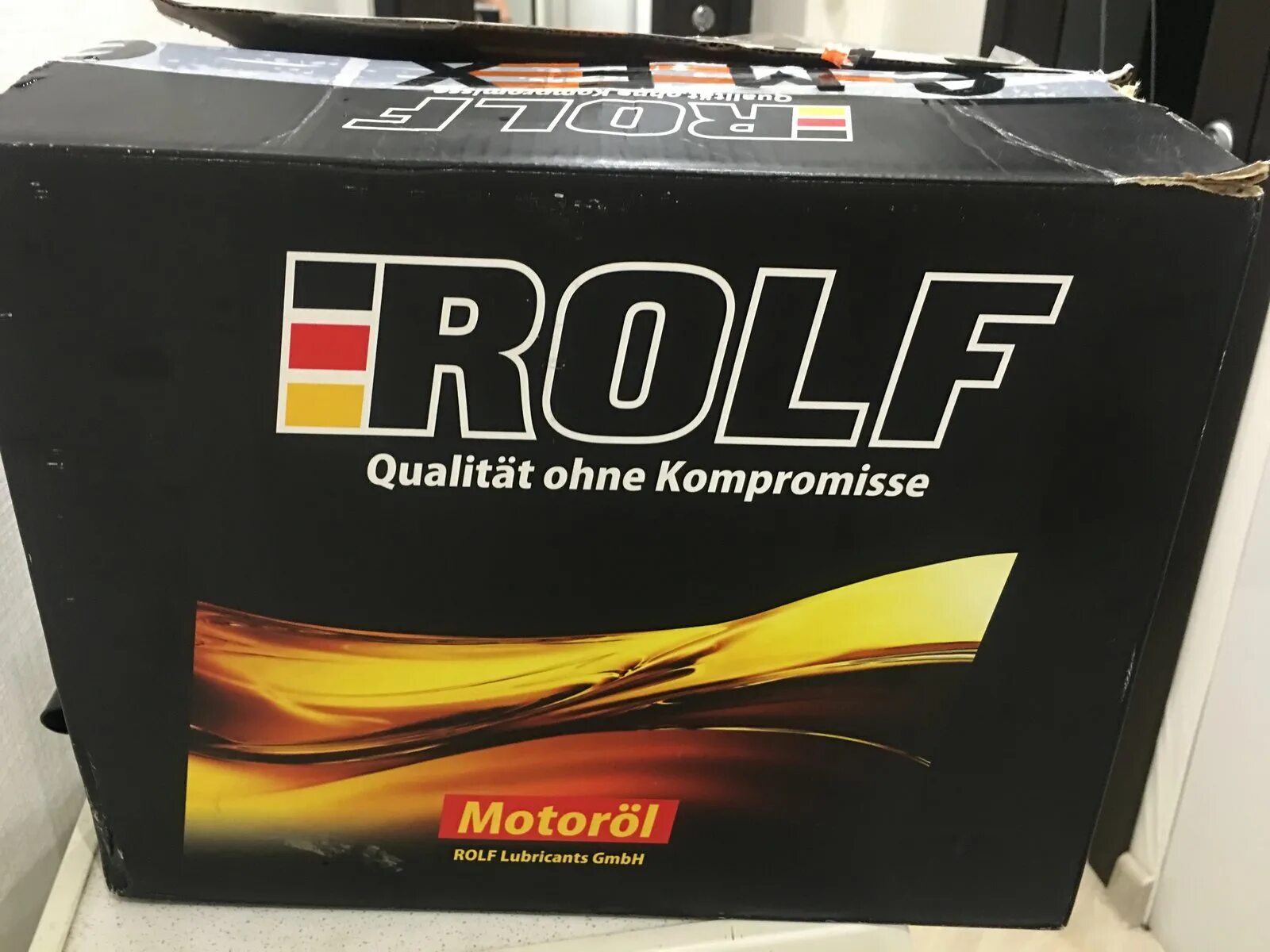 Авто масло рольф. Rolf Lubricants GMBH. Rolf масло лого. Реклама РОЛЬФ масло. Rolf масла вывеска.