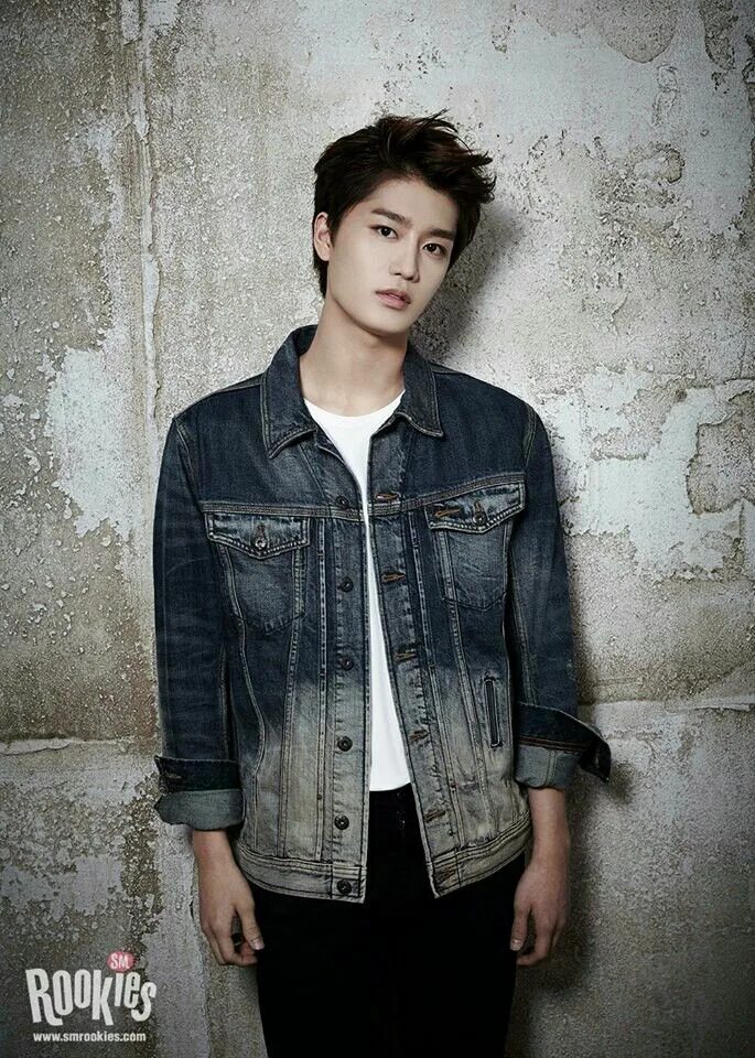 Taeil nct 127. Nct 127 тэиль. тхэиль nct. moon taeil. тэиль из nct 127.