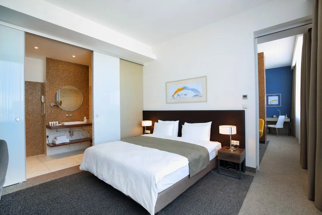 Отель victor первоуральск. Ватутина,42а. Первоуральск, ул. Hotel victor. Ватутина,42а.