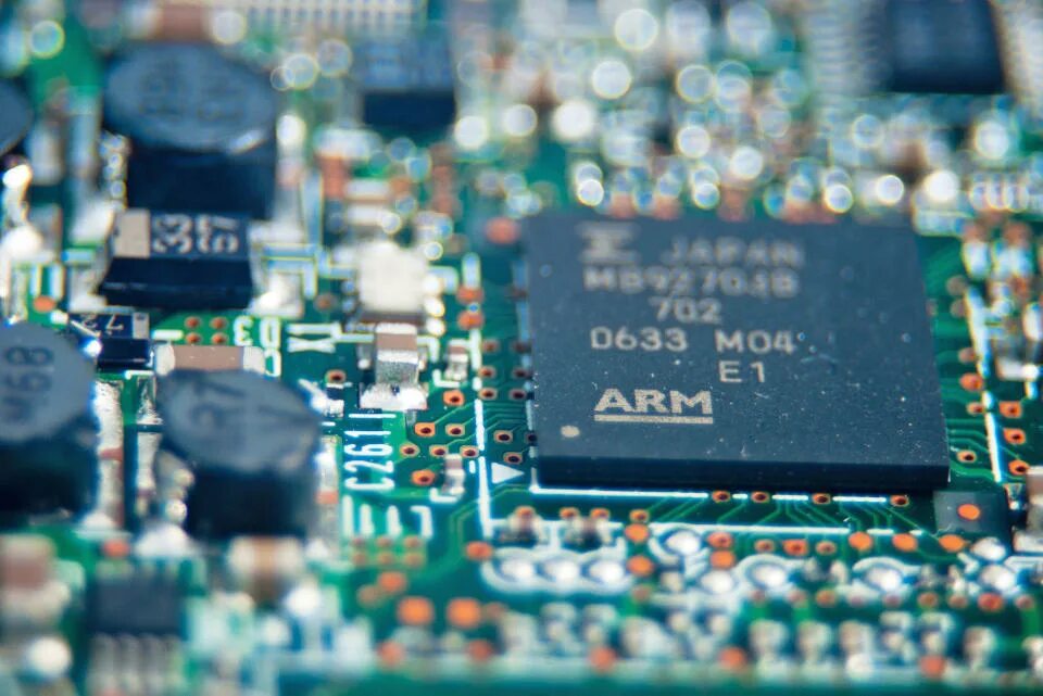 Arm 32 bit. Микропроцессор arm. процессоры risc arm. арма процессор. чипы arm.