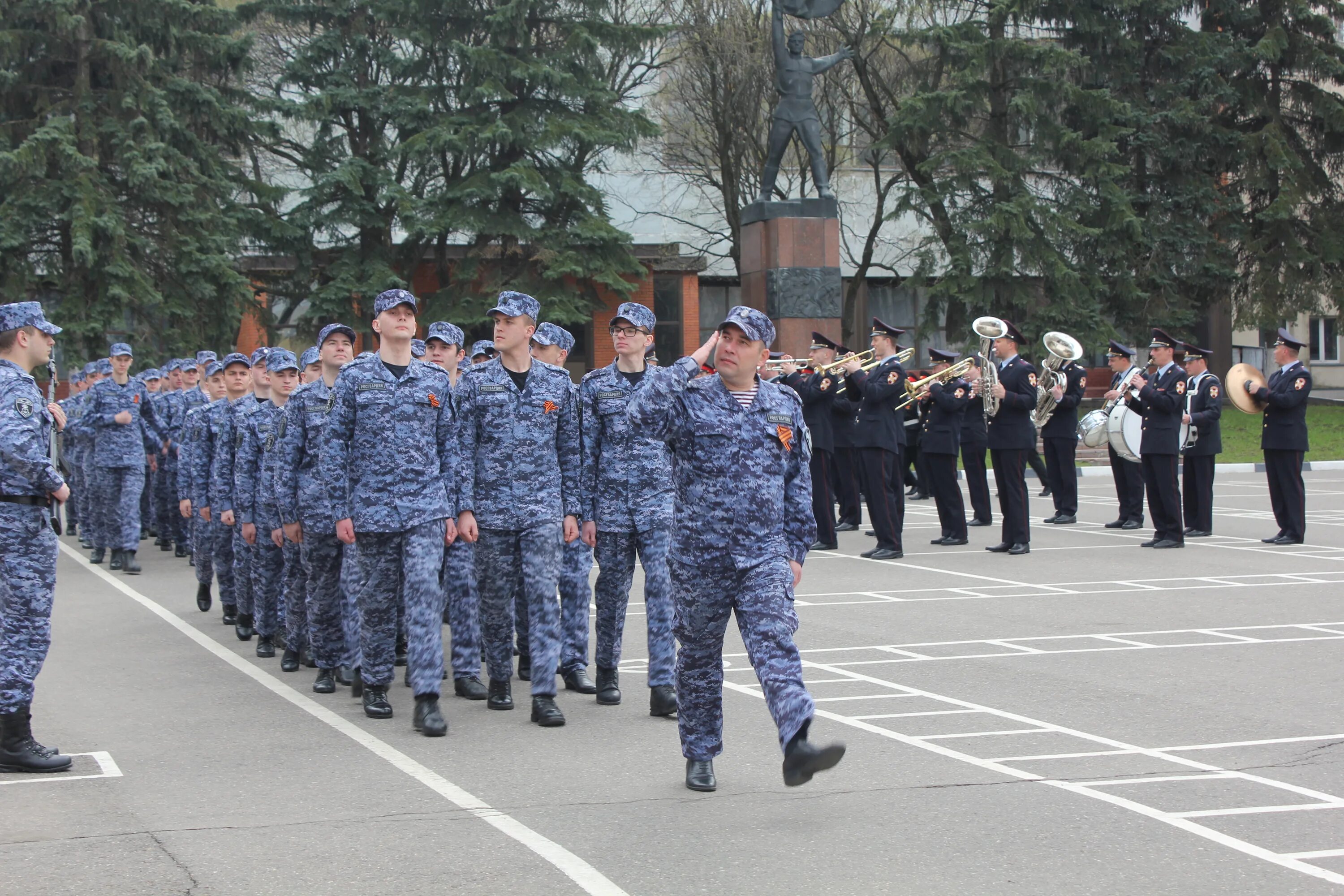 Московский омон. Центр профессиональной подготовки росгвардии аннино. Центр профессиональной подготовки росгвардии аннино. Учебный центр росгвардии аннино. Росгвардия 55 дивизия москва.