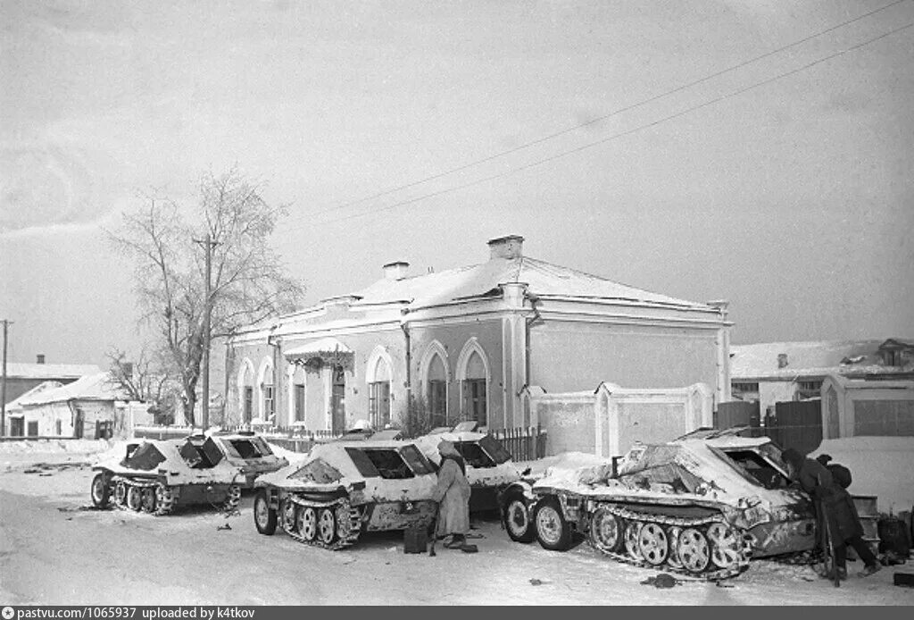 Торопецко-холмская наступательная операция 1942. (осень 1942 - 1943 год). Демянский котел 1942. 1942 год станция погостье ленинградский фронт. Освобождение малоярославца 1942.