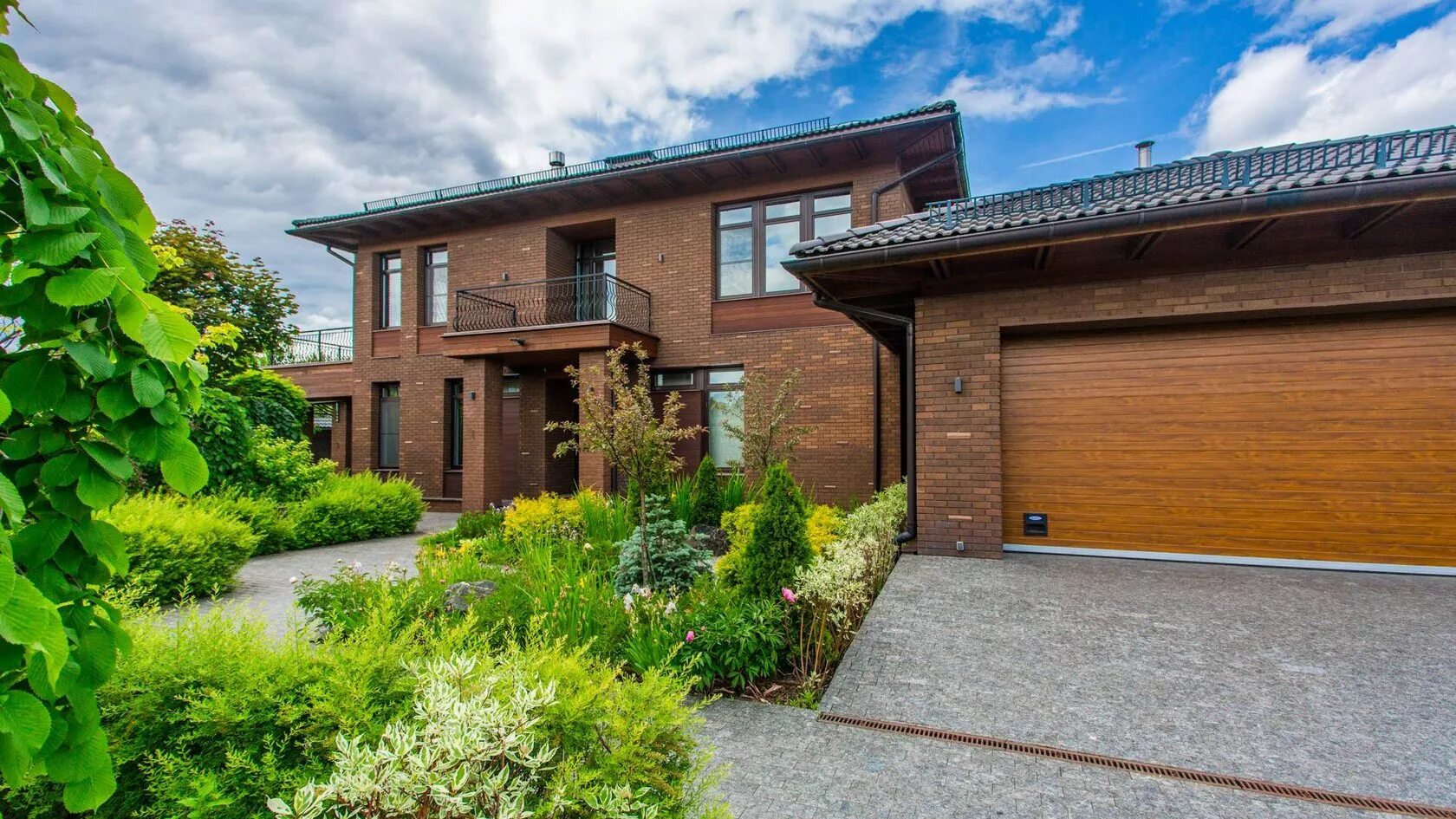 коттедж 700 кв. Madison park коттеджный поселок 118. посёлок барвиха московская область. дом 700 м2. барвиха дом 700 кв м.