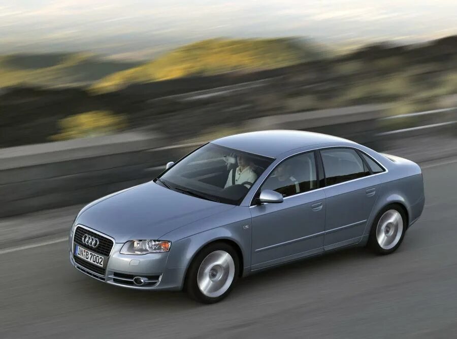 Audi 2008 a4 красный. Ауди а4 седан. Ауди а4 б8. Ауди s4 2005. Audi a4 rs4.