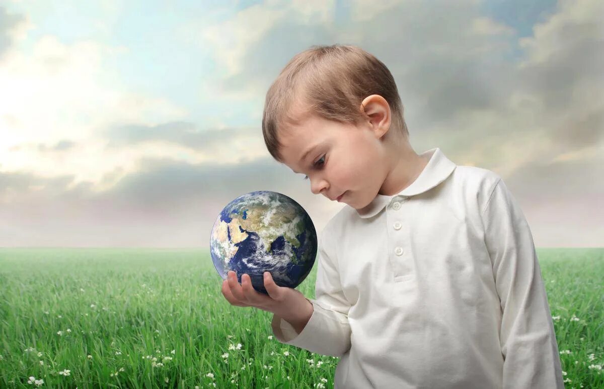 Что никогда тяжелый шар земной. Гармония человека и природы. Дети и природа. Человек и природа. Природа экология человек.