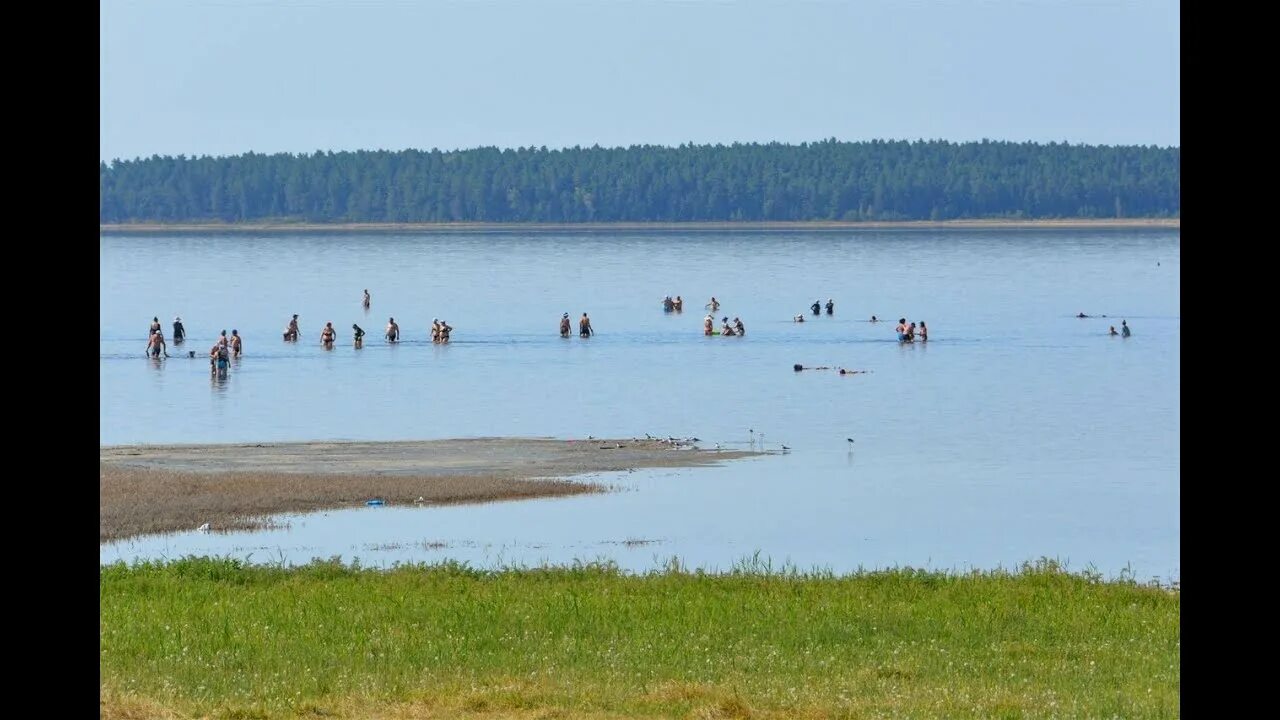 Медвежье озеро северная америка. Большое медвежье озеро соленое. Большое медвежье озеро америки на карте. Курорт озеро медвежье курганская. Большое медвежье озеро соленое.