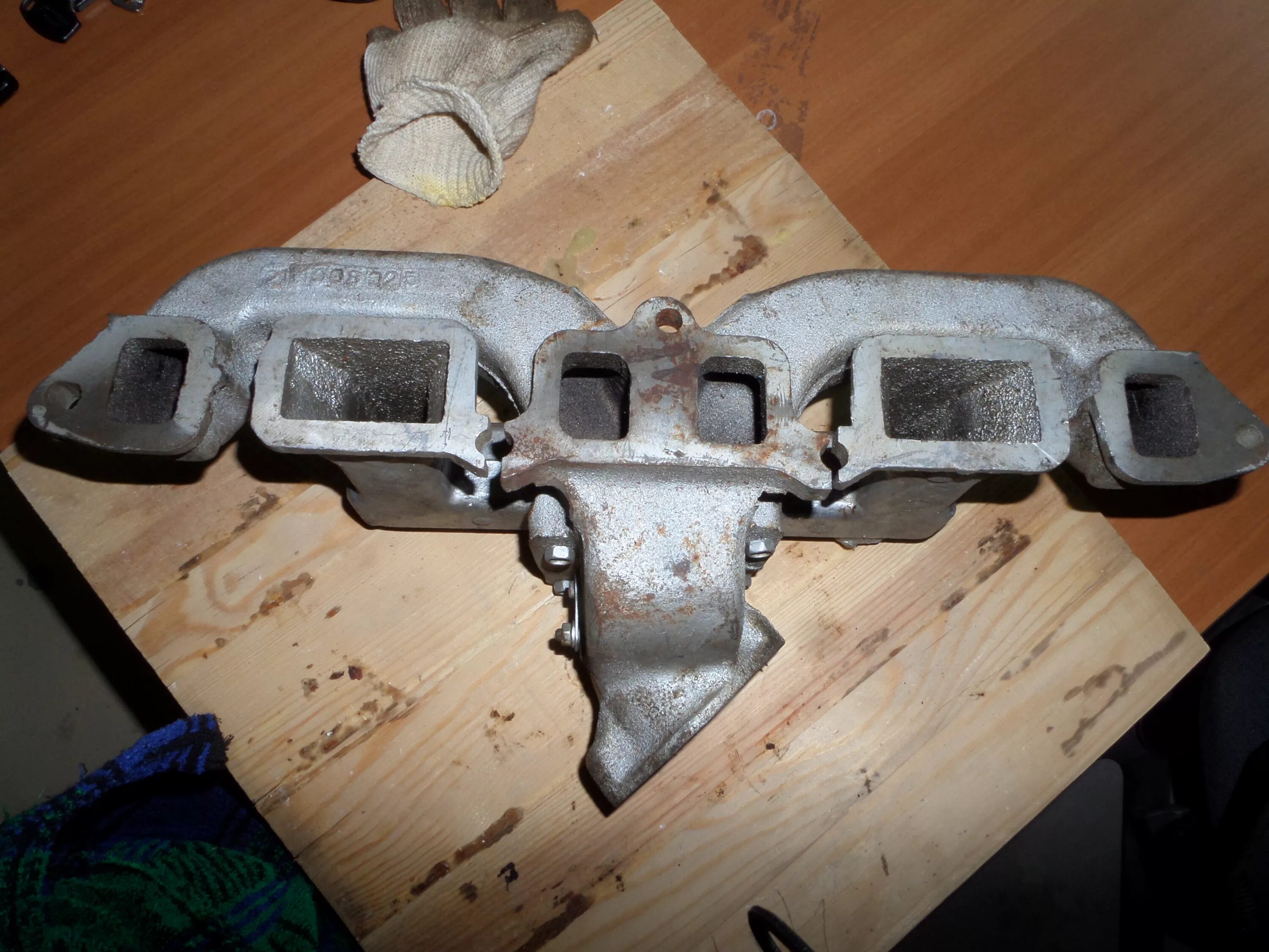 выпускной коллектор газ 69. впускной коллектор газ 21 волга. впускной коллектор газ 21 волга. выпускной коллектор газ 21. коллекторам 21.