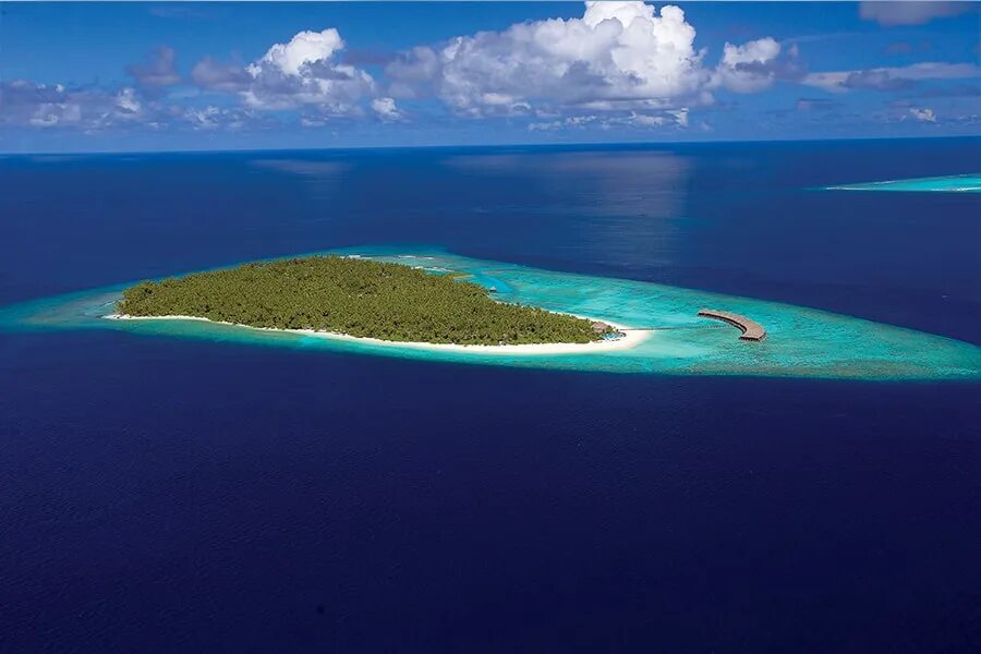 Атоллы мальдивских островов. Водоем создающий атоллы 4. Остров атолла баа. Водоем создающий атоллы 4. Атолл вааву.