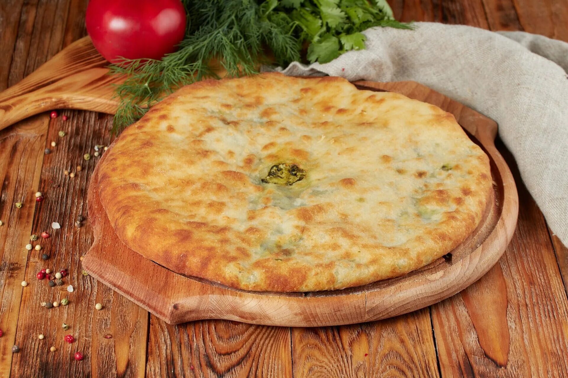 Осетинский пирог со шпинатом и сыром. Хачапури с курицей и грибами. осетинский пирог. хачапури с сыром. осетинский пирог с курицей и грибами.