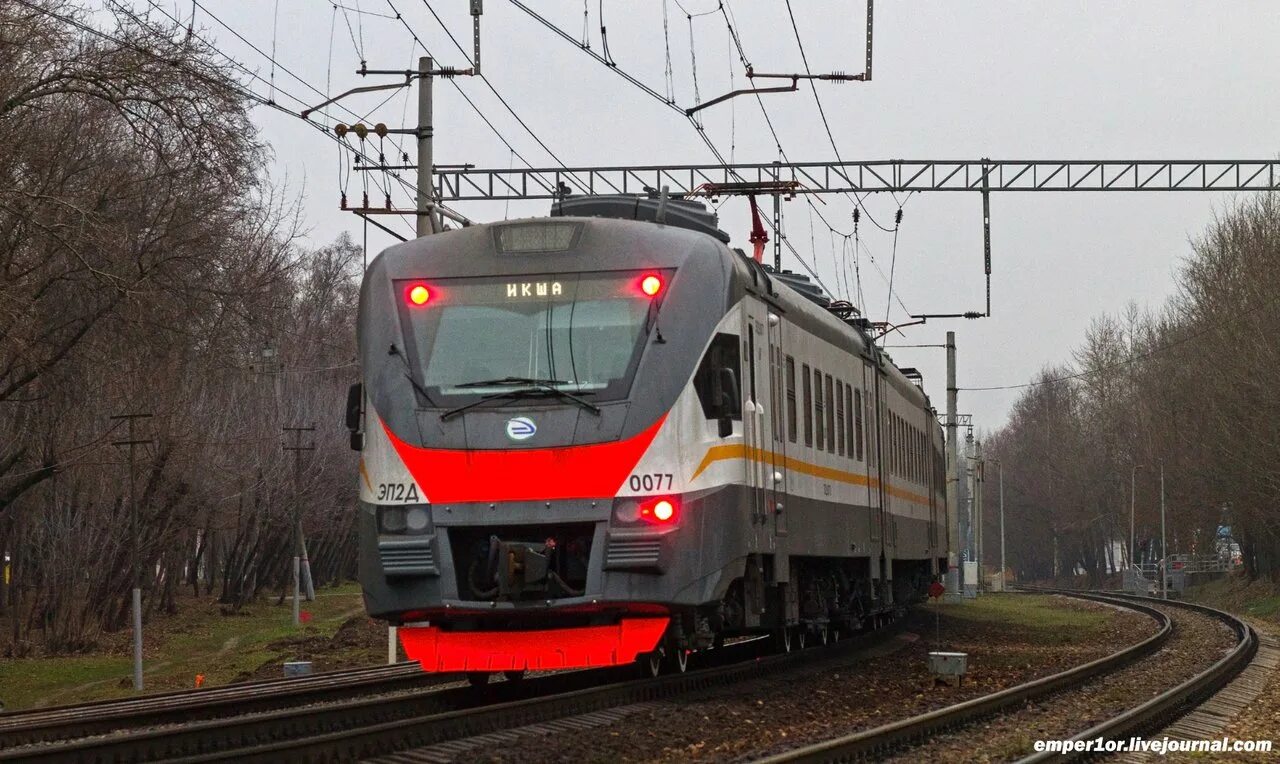 Эп2д 0077. Электропоезд 2эпэ. Эш2 и эп2д. Москва Бутырская Бескудниково перегон.