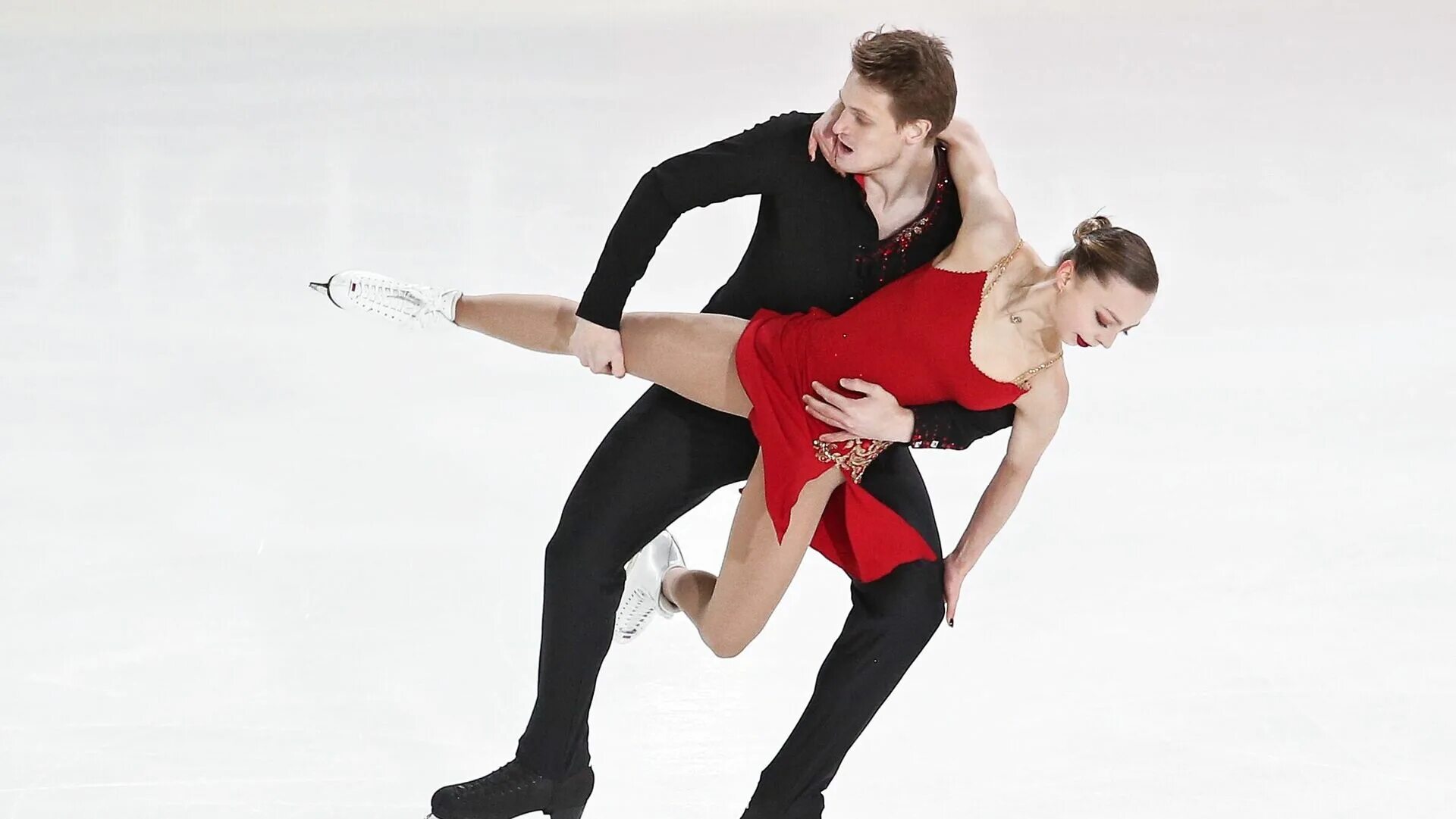 Бойкова-козловский гран при 2021. Фигурное катание - александра бойкова и дмитрий козловский. Александра бойкова и дмитрий козловский произвольная программа. Бойкова александра фигурное катание. Козловский и спорт.