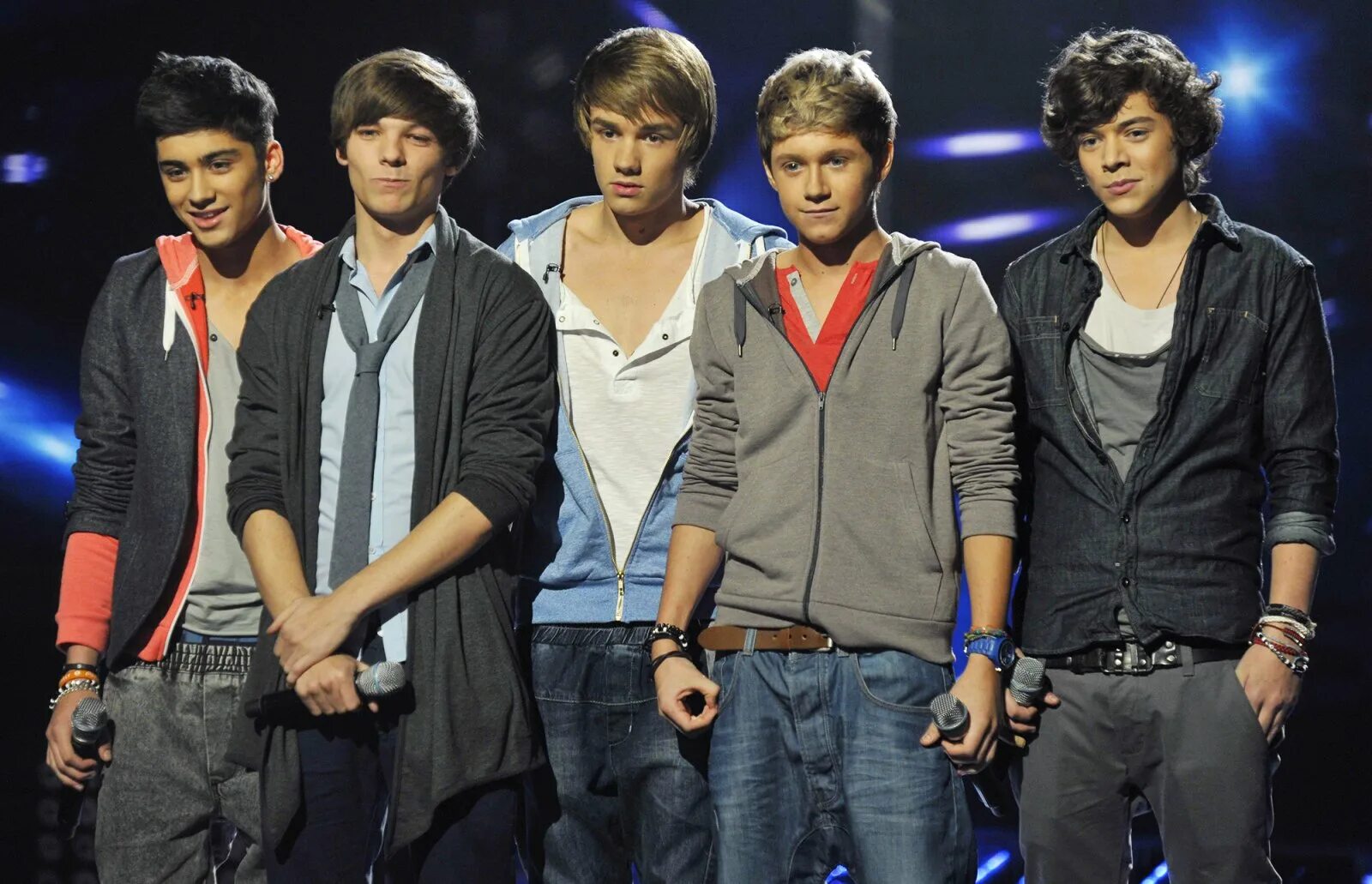 Про участников группы. Ван дирекшен. Ван дирекшен 2010. One Direction 2012. Louis Liam one Direction.