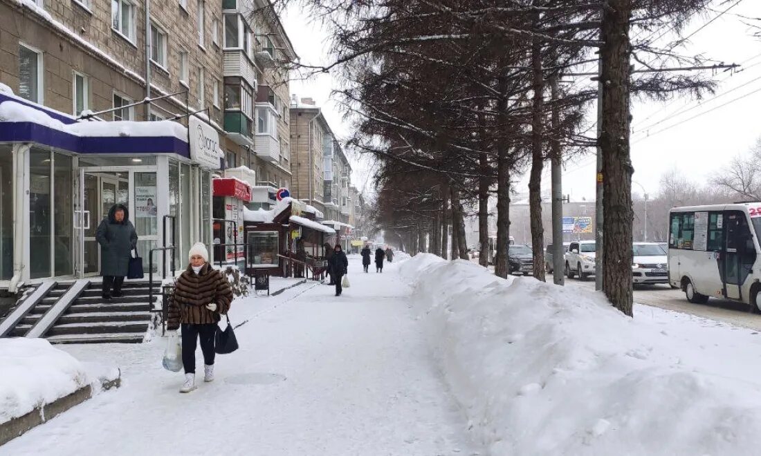 Новосибирск зимой. Новосибирск в январе. Сильный снегопад. Новосибирск в январе. Новосибирск -50 градусов.