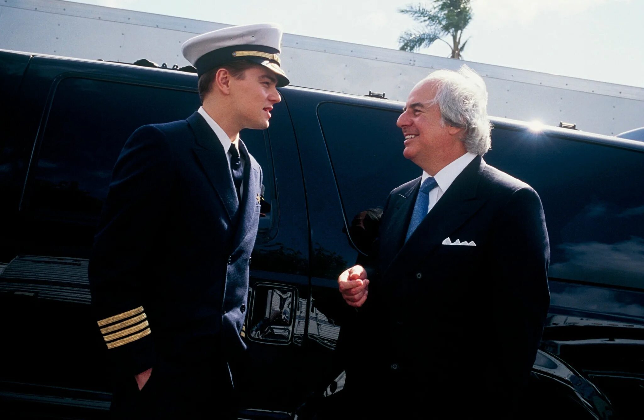 Ди каприо фрэнк. Фрэнк эбигнейл. frank abagnale jr. фрэнк абигнейл в молодости.