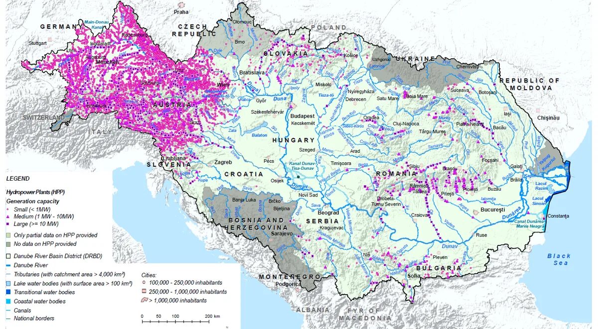 Где берет начало река дунай. Бассейн реки Дунай. Дунай на карте Румынии. Река Дунай на карте Европы. Притоки Дуная на карте.