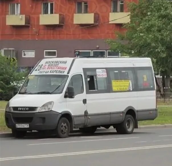 28 автобус ульяновск маршрут. 28 Автобус. 28 Автобус Новосибирск. 28 Маршрутка СПБ. 1211к маршрутка.