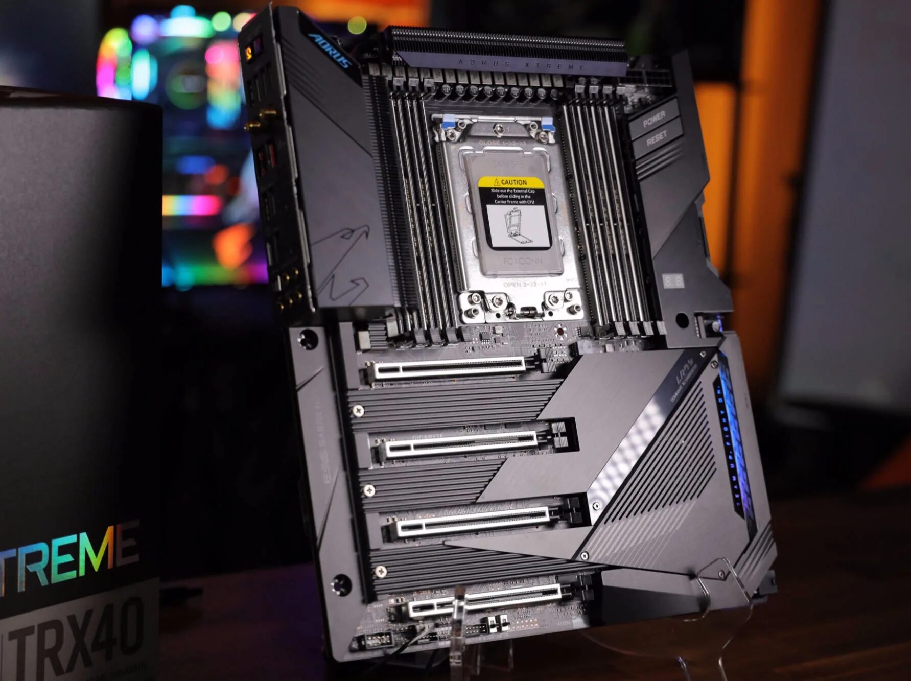 Gigabyte trx40 AORUS Xtreme. Материнские платы trx40 AORUS Xtreme. Gigabyte trx40 Designare. AORUS Master trx40. X ready