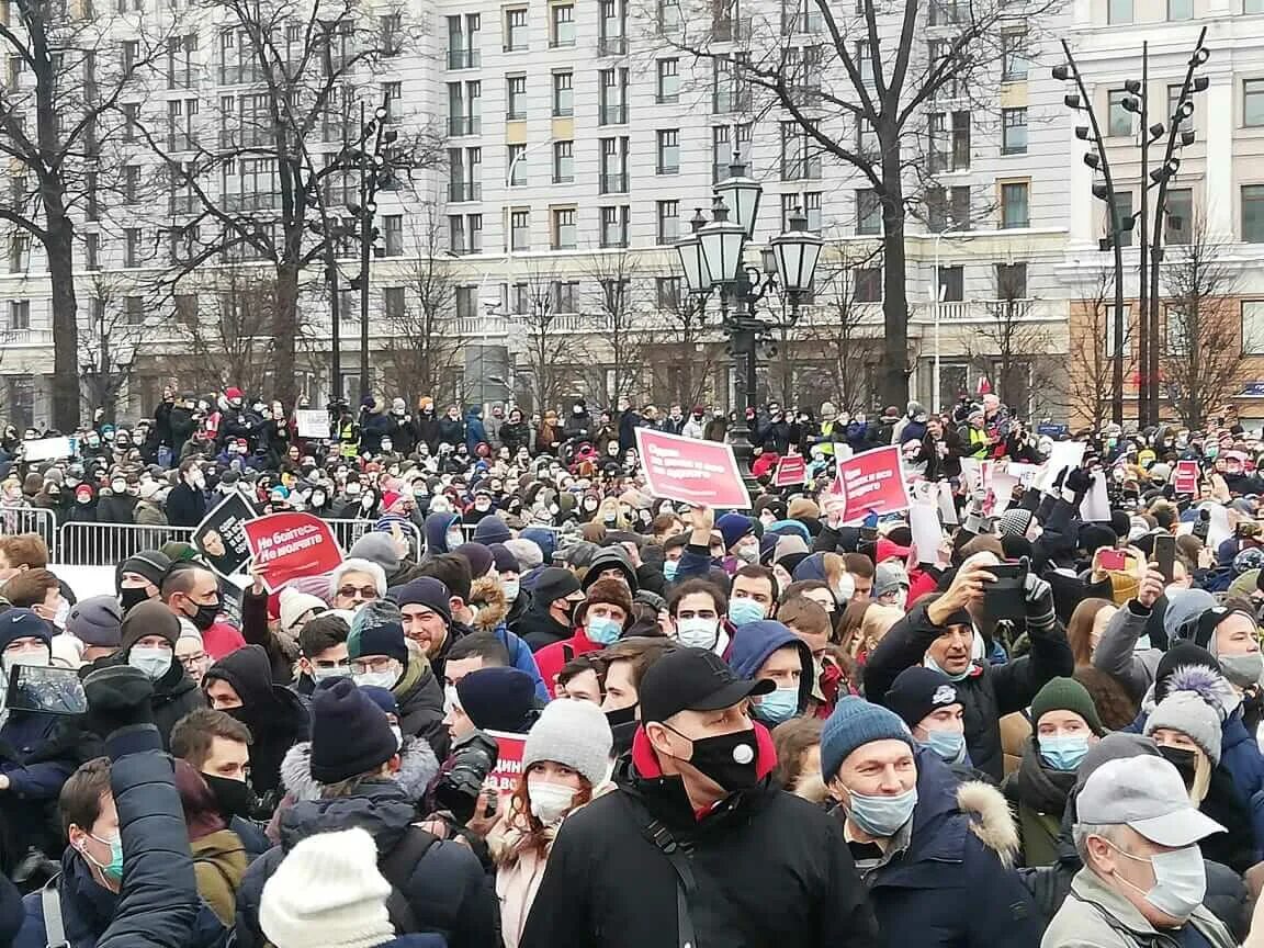Митинг оппозиции в москве. Москва протестует. Пушкинская площадь москва митинг 23. Москва протестует. Митинг в москве.