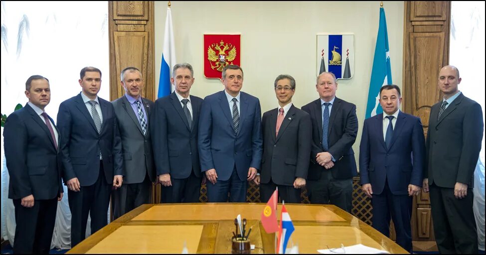 генеральный консул россии. рябков анатолий. генконсул рф в болгарии андрей громов. посольство россии в марокко дипломатический. женщина консул.